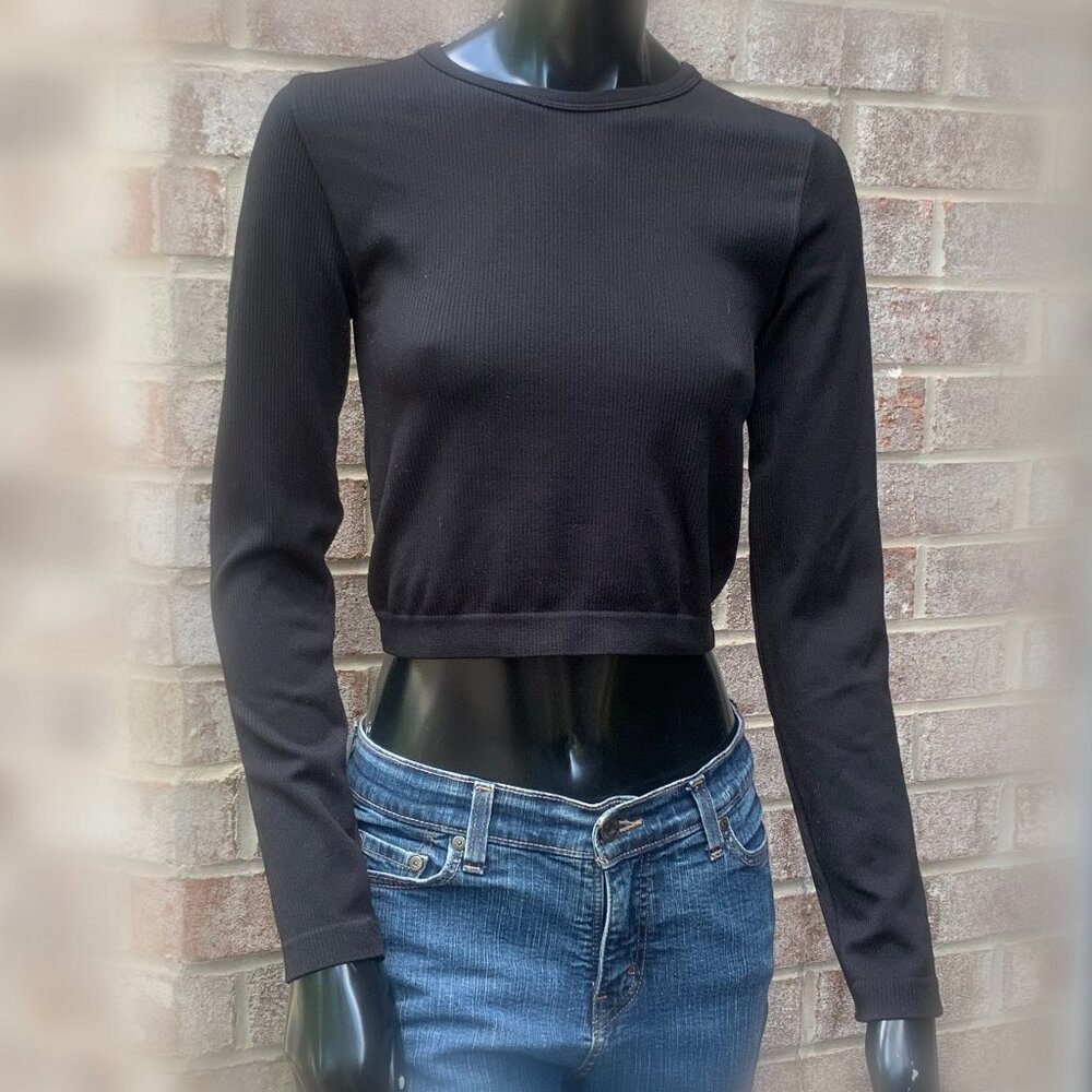 J.o & Co Black Long Sleeve Crew Neck Crop Top Sz S-M